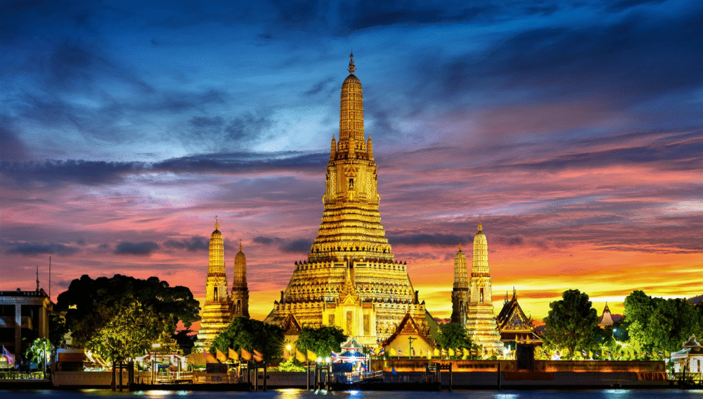 wat-arun-temple-twilight-bangkok-thailand-1-1024x581.png?profile=RESIZE_1200x