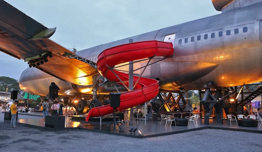 Dine at Chang Chui Plane Night Market